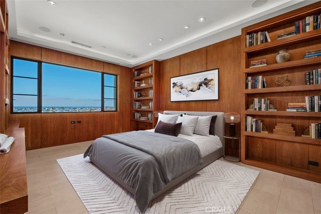 1523 Dolphin, Corona Del Mar, CA 92625