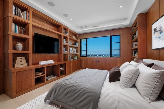 1523 Dolphin, Corona Del Mar, CA 92625