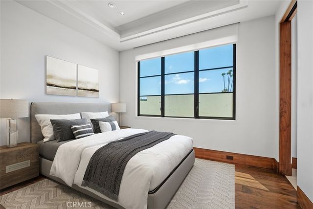 1523 Dolphin, Corona Del Mar, CA 92625