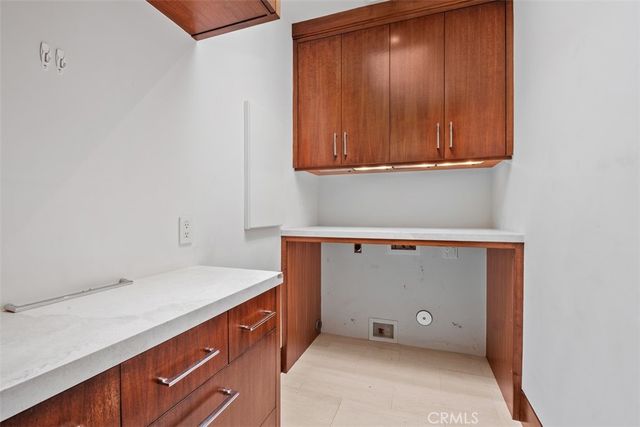 1523 Dolphin, Corona Del Mar, CA 92625