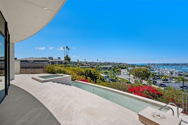1523 Dolphin, Corona Del Mar, CA 92625