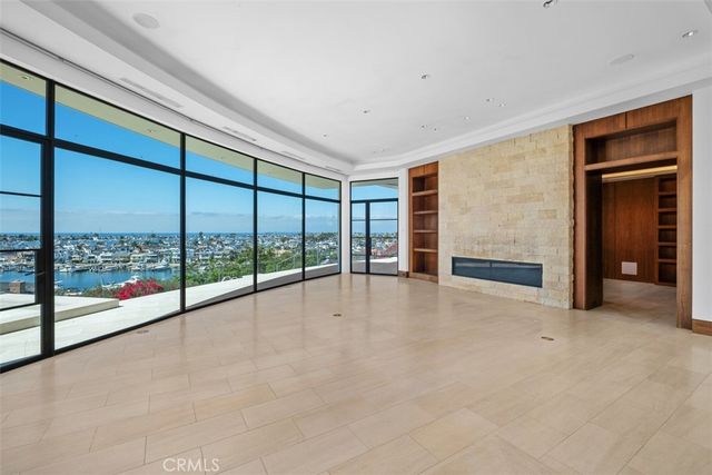 1523 Dolphin, Corona Del Mar, CA 92625