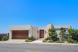 1523 Dolphin, Corona Del Mar, CA 92625