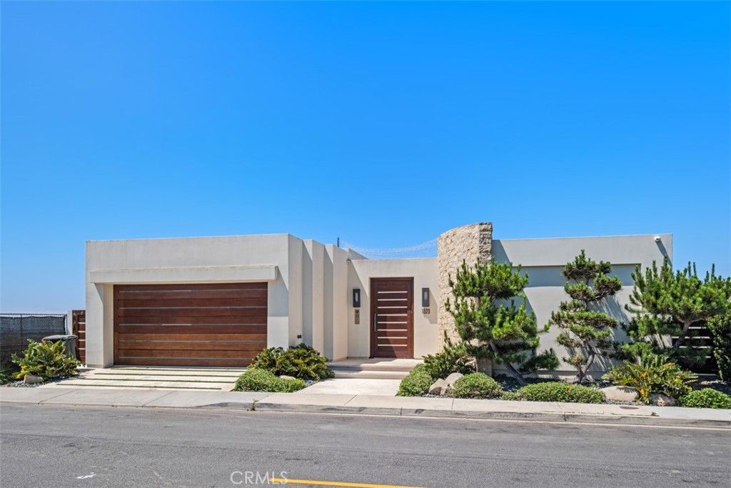1523 Dolphin, Corona Del Mar, CA 92625