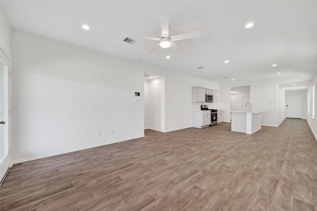 24046 Kentwood Springs Drive, Spring, TX 77373