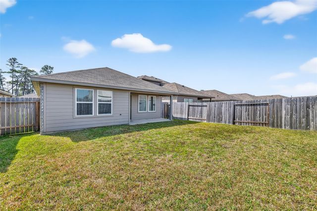 24046 Kentwood Springs Drive, Spring, TX 77373