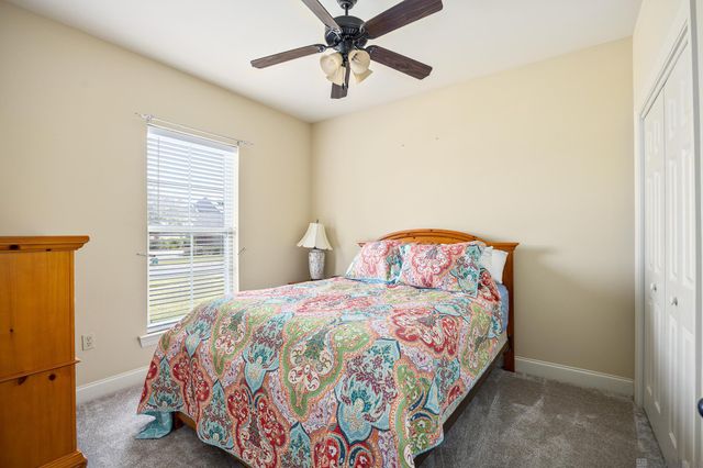 2034 Pointe South Dr, Zachary, LA 70791