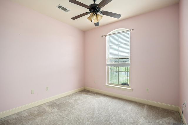 2034 Pointe South Dr, Zachary, LA 70791