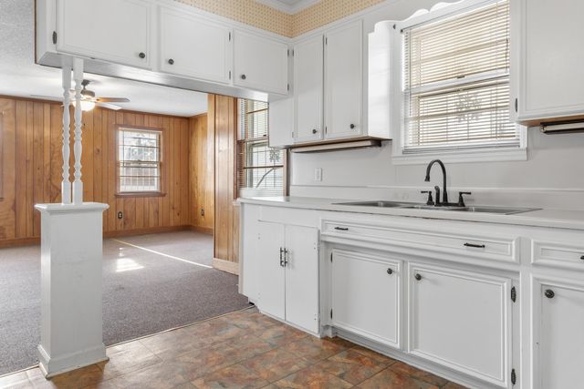 1856 Chestnut Street, Orangeburg, SC 29115