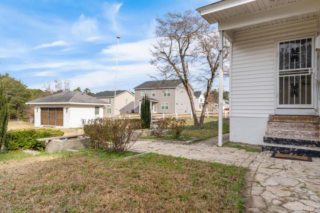 1856 Chestnut Street, Orangeburg, SC 29115