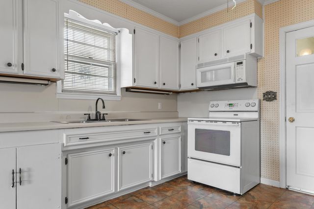 1856 Chestnut Street, Orangeburg, SC 29115