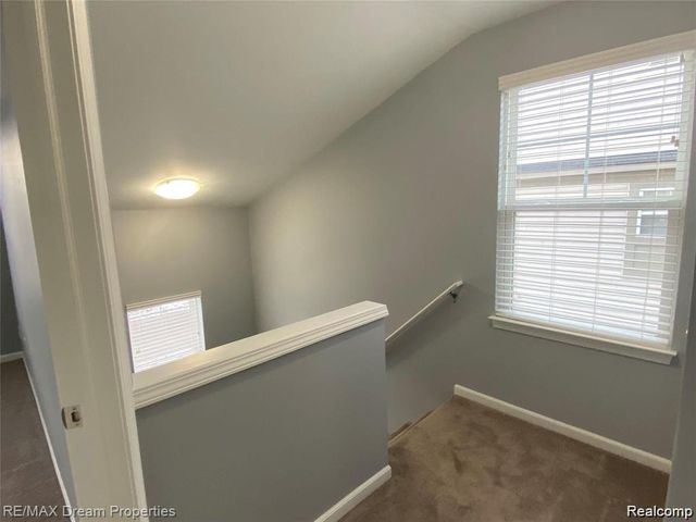 3220 Johanna Ware, Wixom, MI 48393