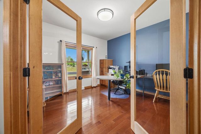 401 Highland Road, Cambridge, WI 53523