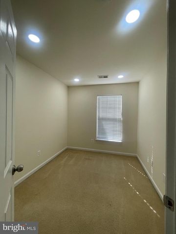 24673 NETTLE MILL SQ, Aldie, VA 20105
