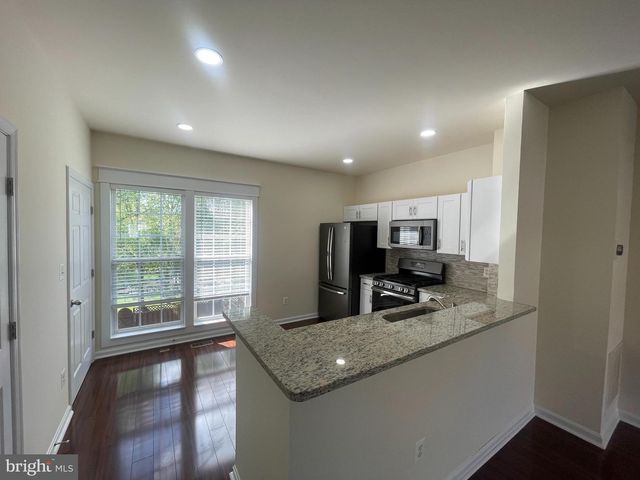 24673 NETTLE MILL SQ, Aldie, VA 20105