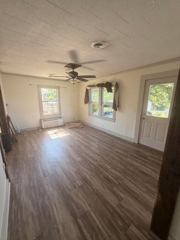 754 Hickory Street, Rossville, GA 30741