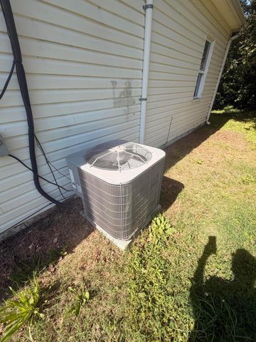 754 Hickory Street, Rossville, GA 30741