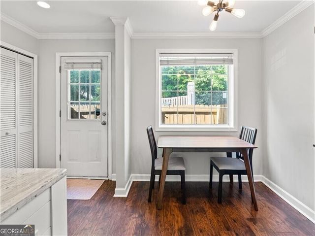 2232 Dunseath Avenue NW 404, Atlanta, GA 30318