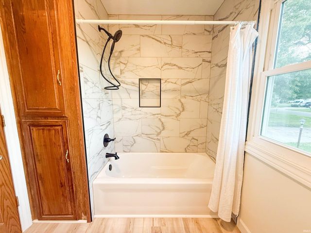 26388 Harrison Road, South Bend, IN 46619
