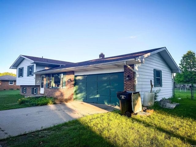 26388 Harrison Road, South Bend, IN 46619
