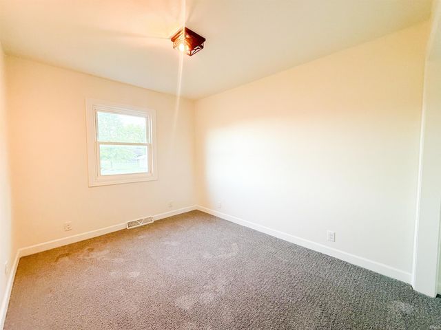 26388 Harrison Road, South Bend, IN 46619