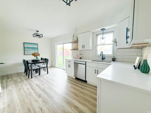26388 Harrison Road, South Bend, IN 46619