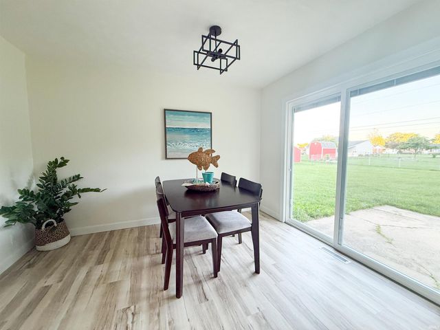 26388 Harrison Road, South Bend, IN 46619