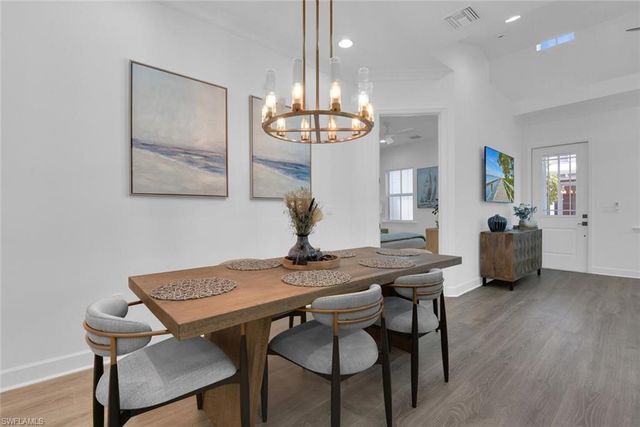 7242 Saona CT, Naples, FL 34113