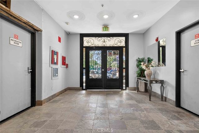 10894 Olinda 123, Sun Valley, CA 91352