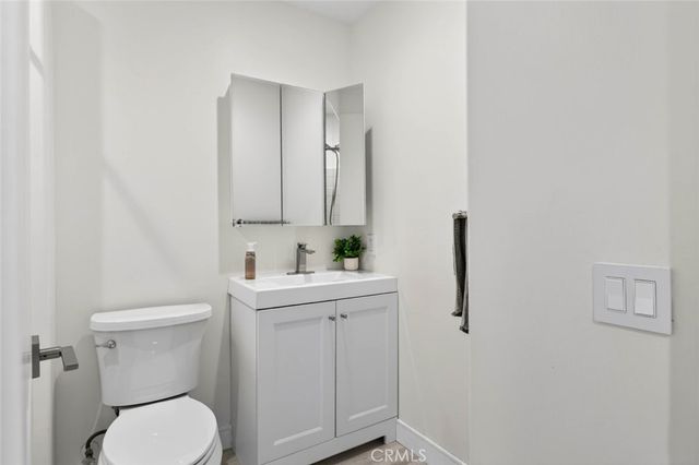 10894 Olinda 123, Sun Valley, CA 91352
