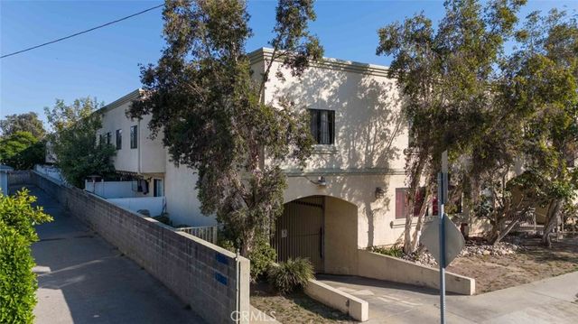 10894 Olinda 123, Sun Valley, CA 91352