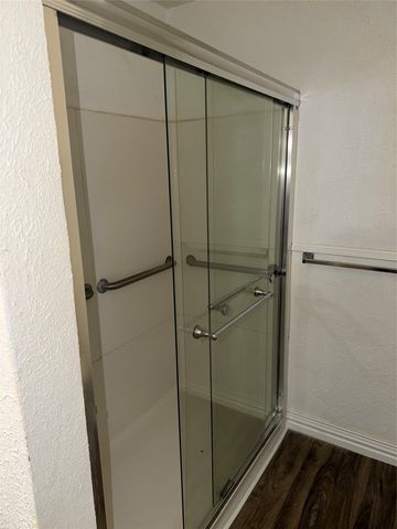 234 Texas Street, Wills Point, TX 75169