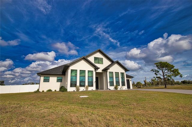 4 RIVER CT, Placida, FL 33946