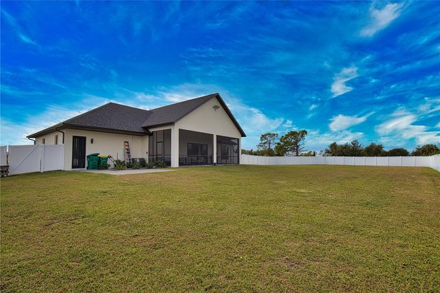4 RIVER CT, Placida, FL 33946