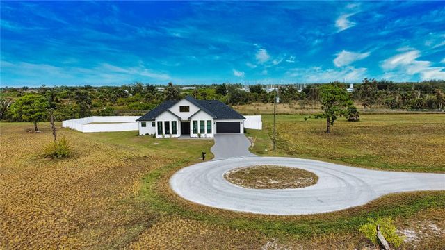 4 RIVER CT, Placida, FL 33946