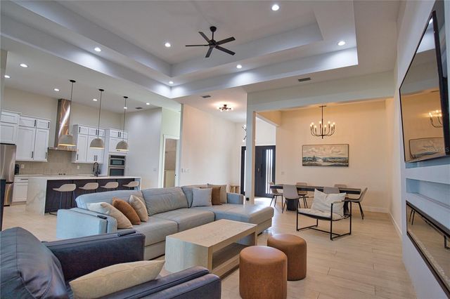 4 RIVER CT, Placida, FL 33946