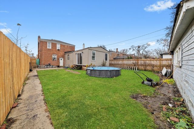 7326 S Francisco Avenue, Chicago, IL 60629