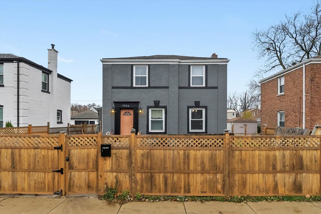 7326 S Francisco Avenue, Chicago, IL 60629