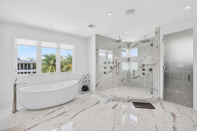 39 Pelican Drive, Fort Lauderdale, FL 33301