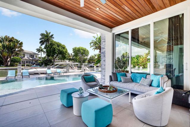 39 Pelican Drive, Fort Lauderdale, FL 33301