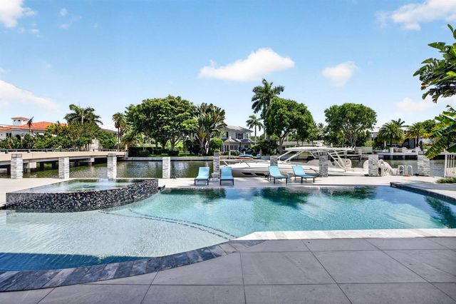 39 Pelican Drive, Fort Lauderdale, FL 33301