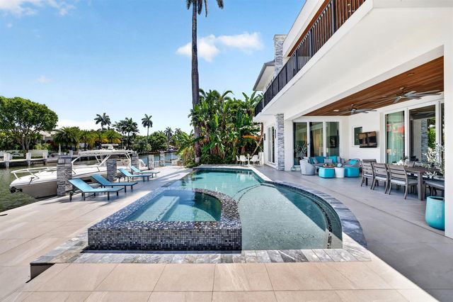 39 Pelican Drive, Fort Lauderdale, FL 33301
