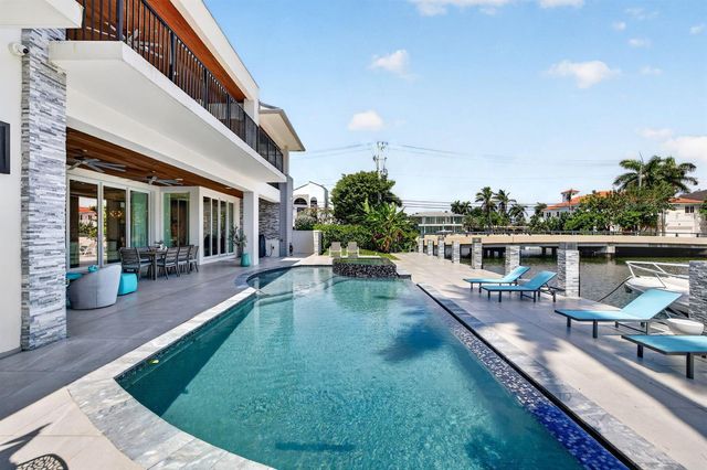39 Pelican Drive, Fort Lauderdale, FL 33301