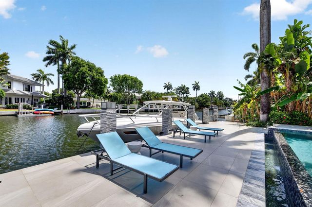 39 Pelican Drive, Fort Lauderdale, FL 33301