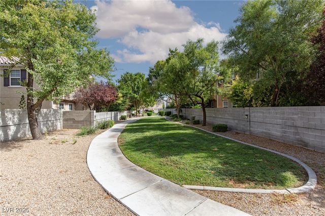 3924 Quiet Pine Street 103, Las Vegas, NV 89108