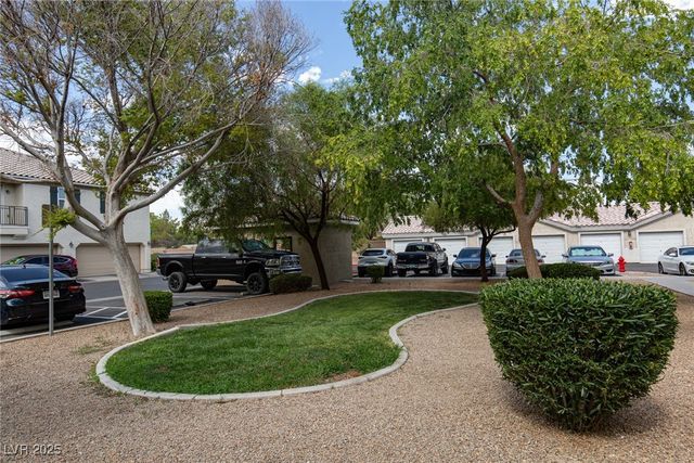 3924 Quiet Pine Street 103, Las Vegas, NV 89108