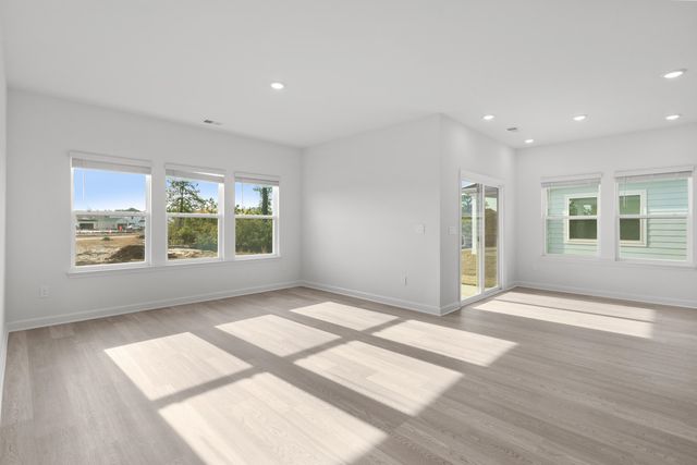 8212 Essence Dr., Longs, SC 29568