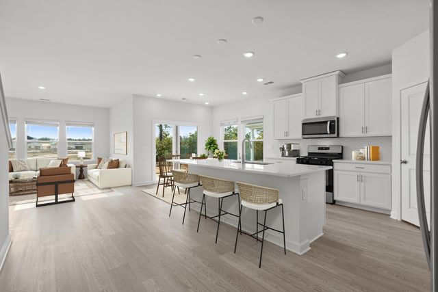 8212 Essence Dr., Longs, SC 29568