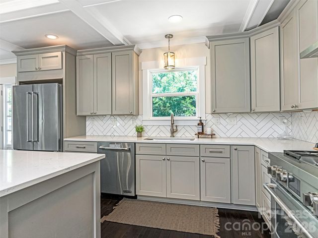 3319 Providence Road, Charlotte, NC 28211