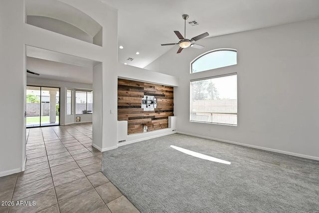 6401 E WALTANN Lane, Scottsdale, AZ 85254